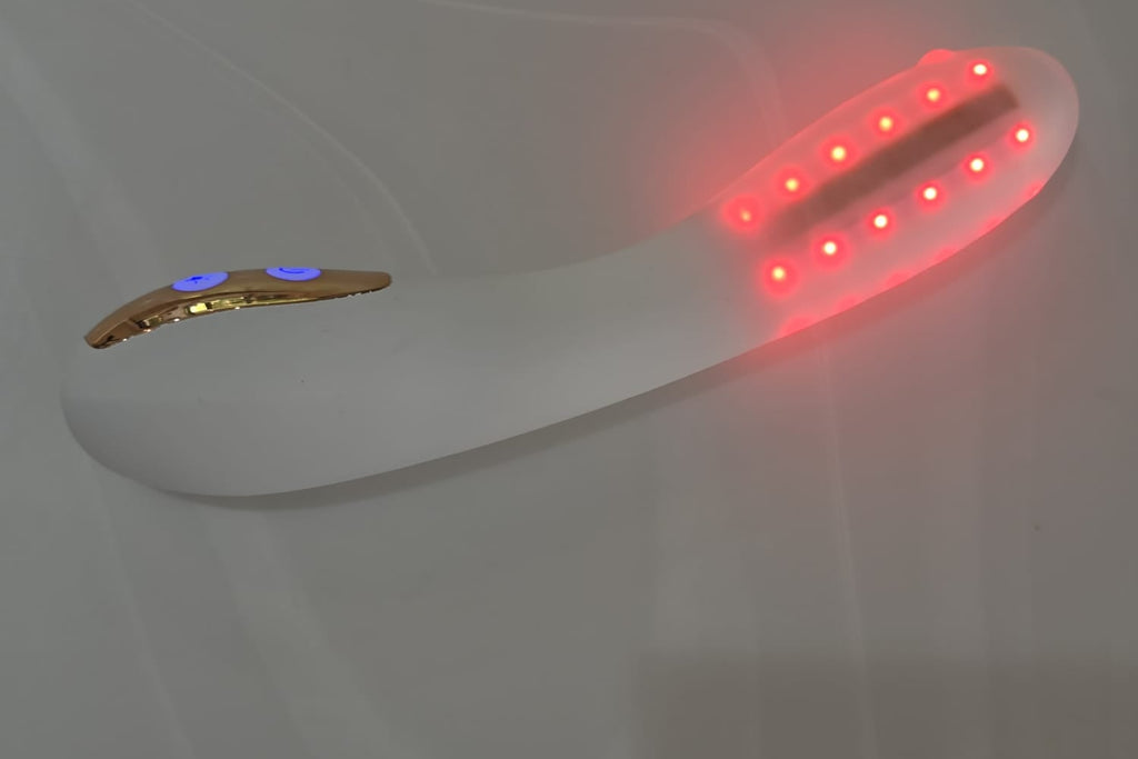 Intimate Care Wand – ReVive | Red Light, Warmth and Eight Settings