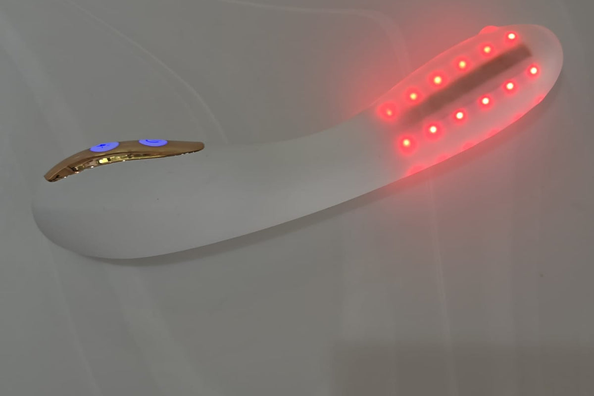 Intimate Care Wand – ReVive | Red Light, Warmth and Eight Settings
